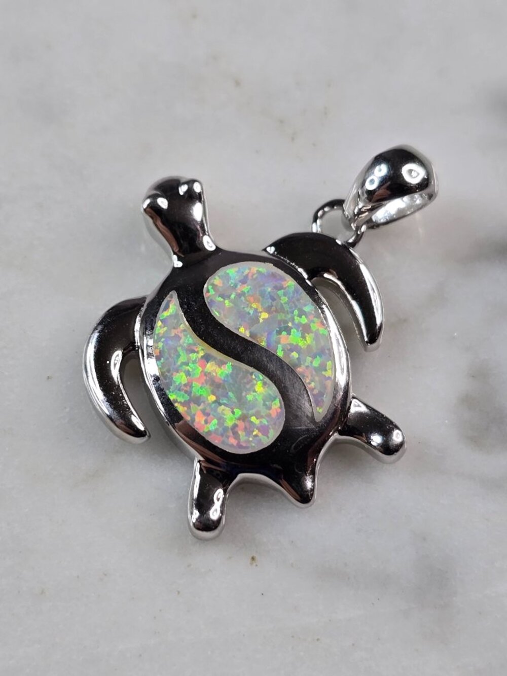 Womens Sterling Silver Opal Sea Turtle Pendant 3.1g E2304
